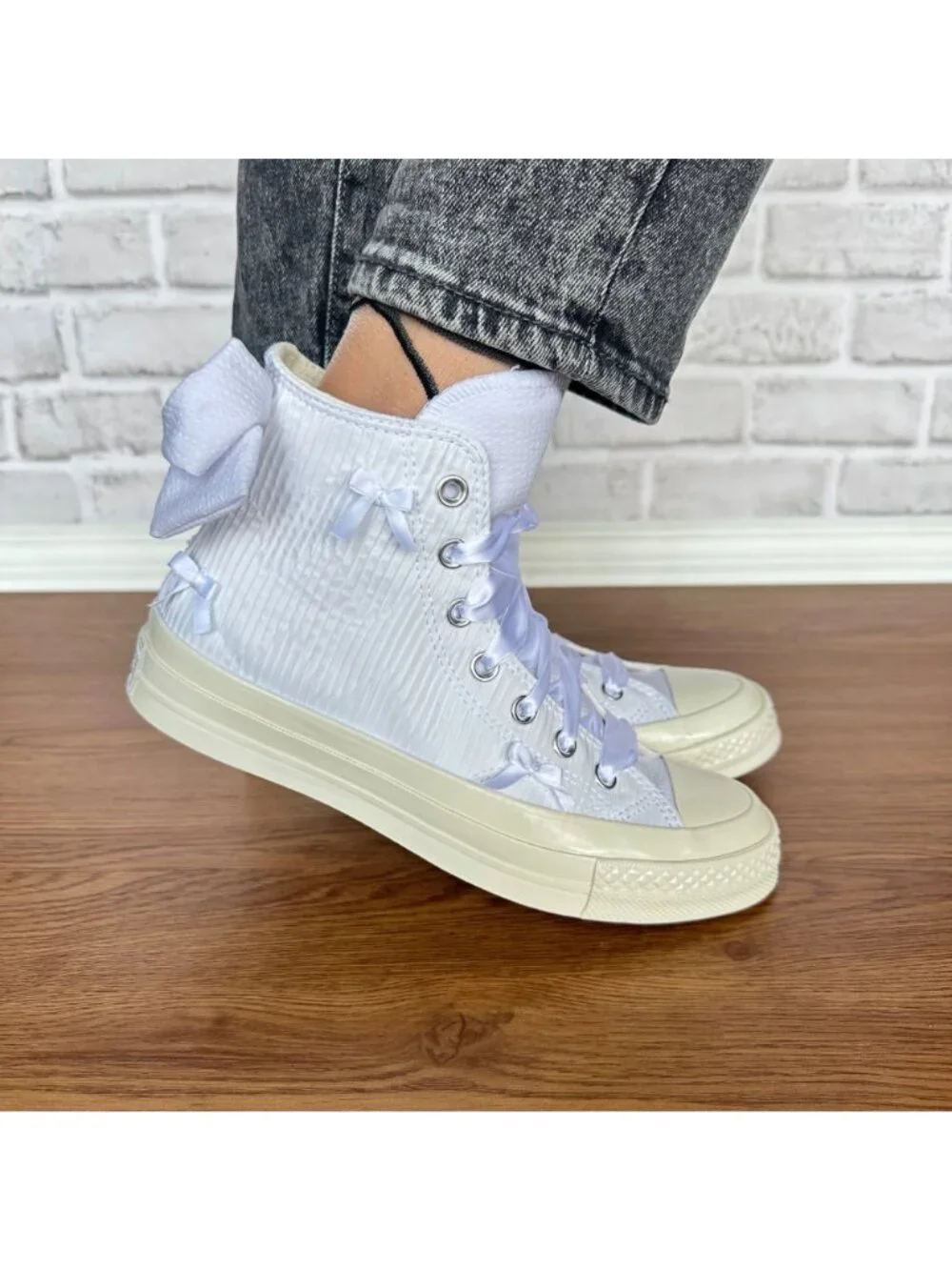 ❤️Converse Chuck 70 Hi Bow Pleated 9.5 Women Shoes Elegant Sneaker White A15191C